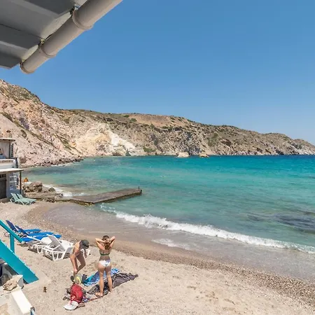 Seaside House Adamantas (Milos)