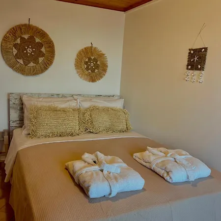 Seaside House Adamantas (Milos)