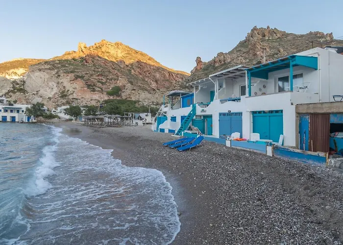 Seaside House בית נופש אדאמאס